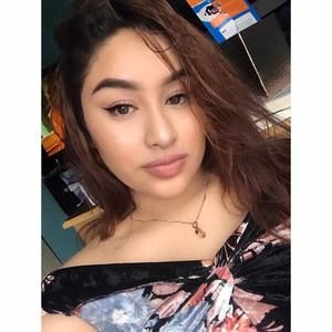 Meet your Posher, Ariana